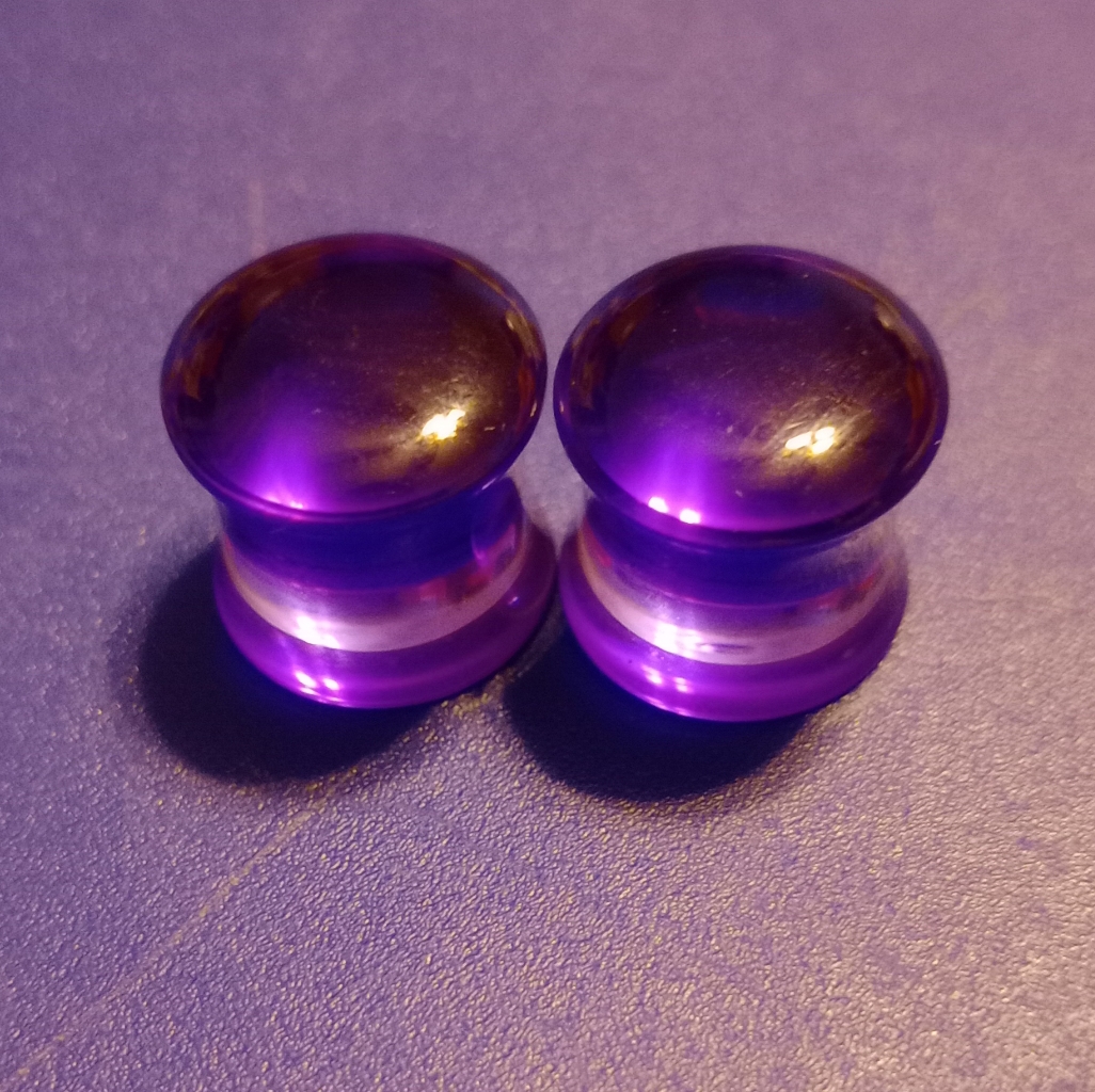 Purple Acrylic Plugs 00g (10mm)